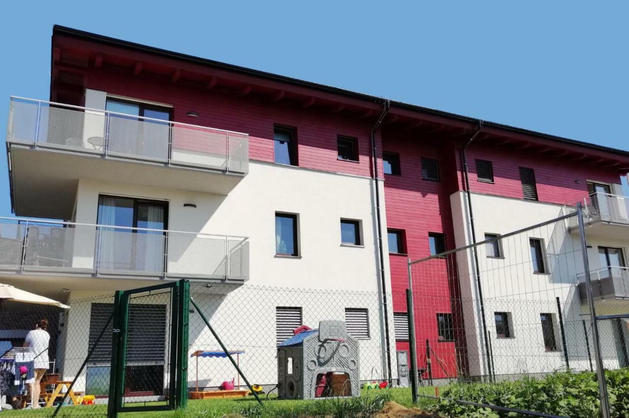 Apartman Lucie Lipno nad Vltavou Exterior photo